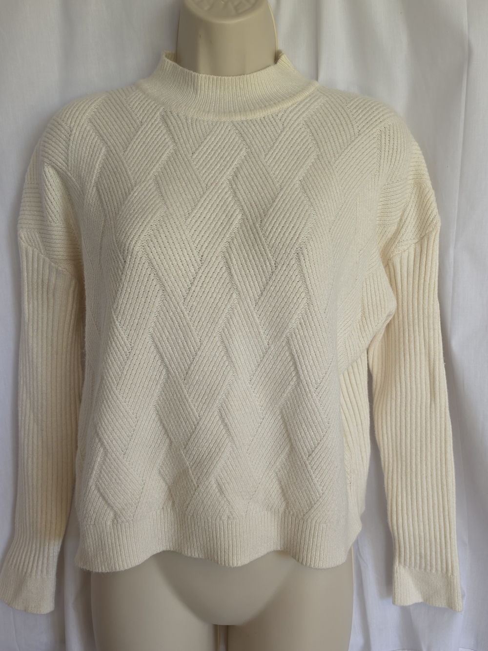 Cyrus Cream Knit Diamond Mock Funnel Neck Sweater S